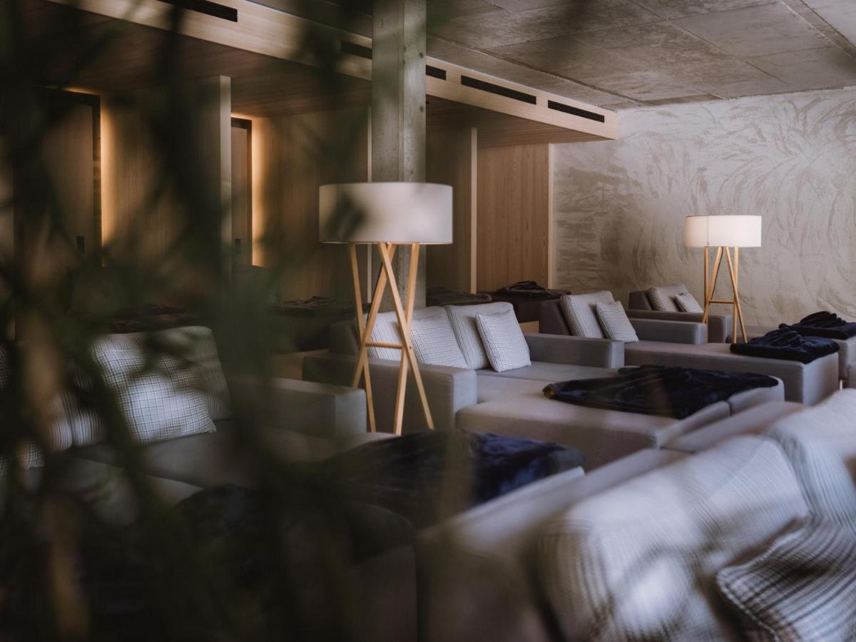 Lindenhof Pure Luxury & Spa Dolcevita Resort Naturns Bagian luar foto