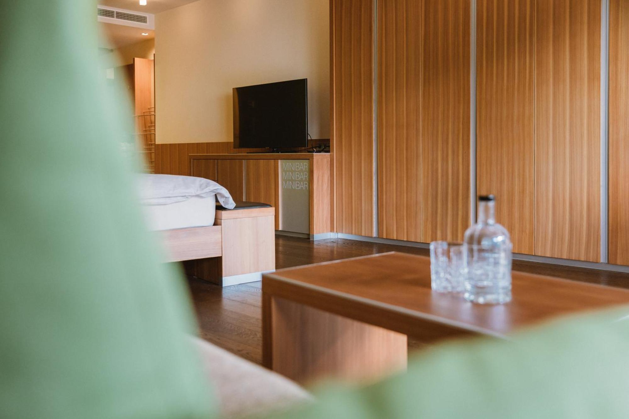 Lindenhof Pure Luxury & Spa Dolcevita Resort Naturns Bagian luar foto