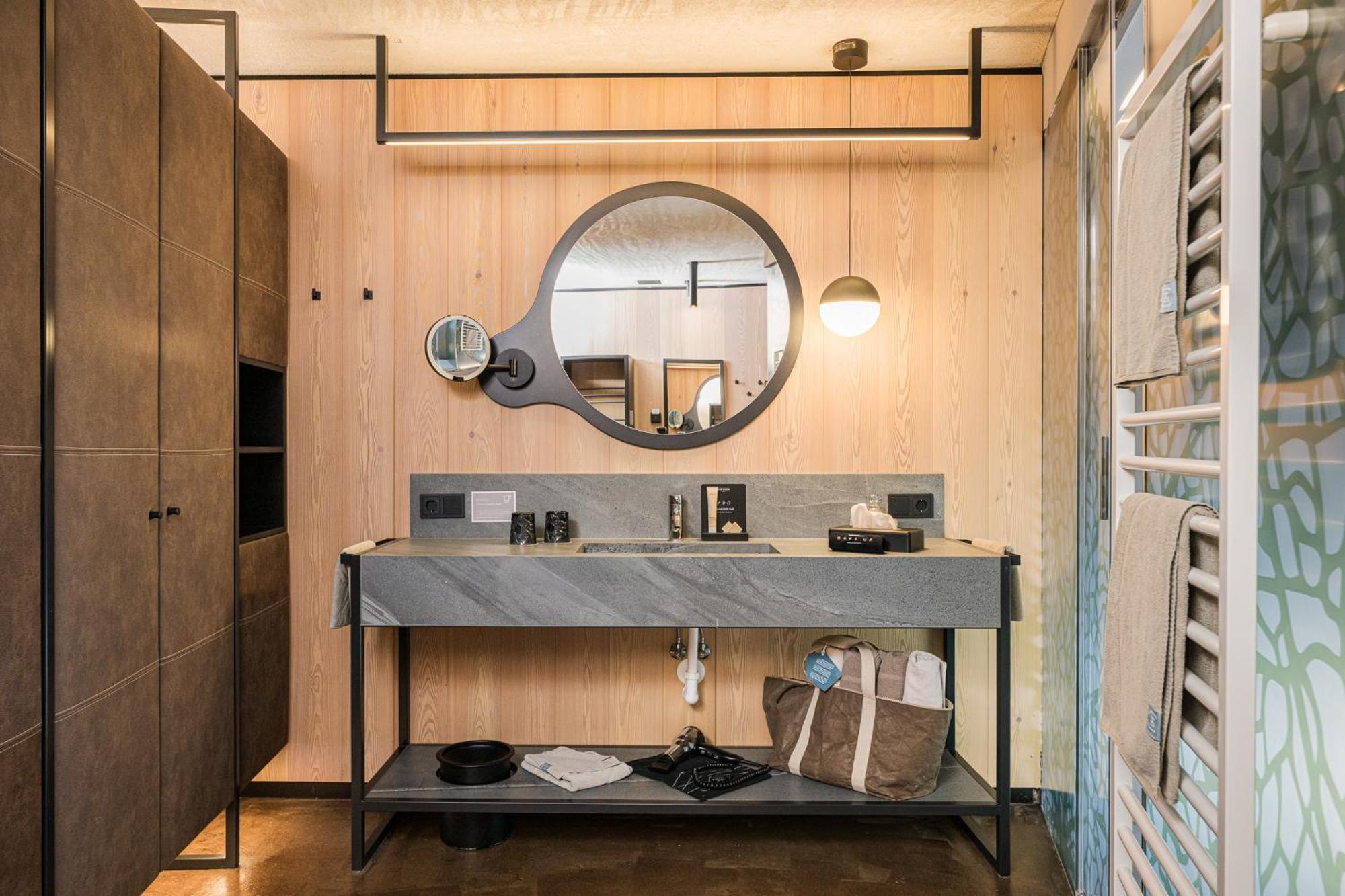 Lindenhof Pure Luxury & Spa Dolcevita Resort Naturns Bagian luar foto