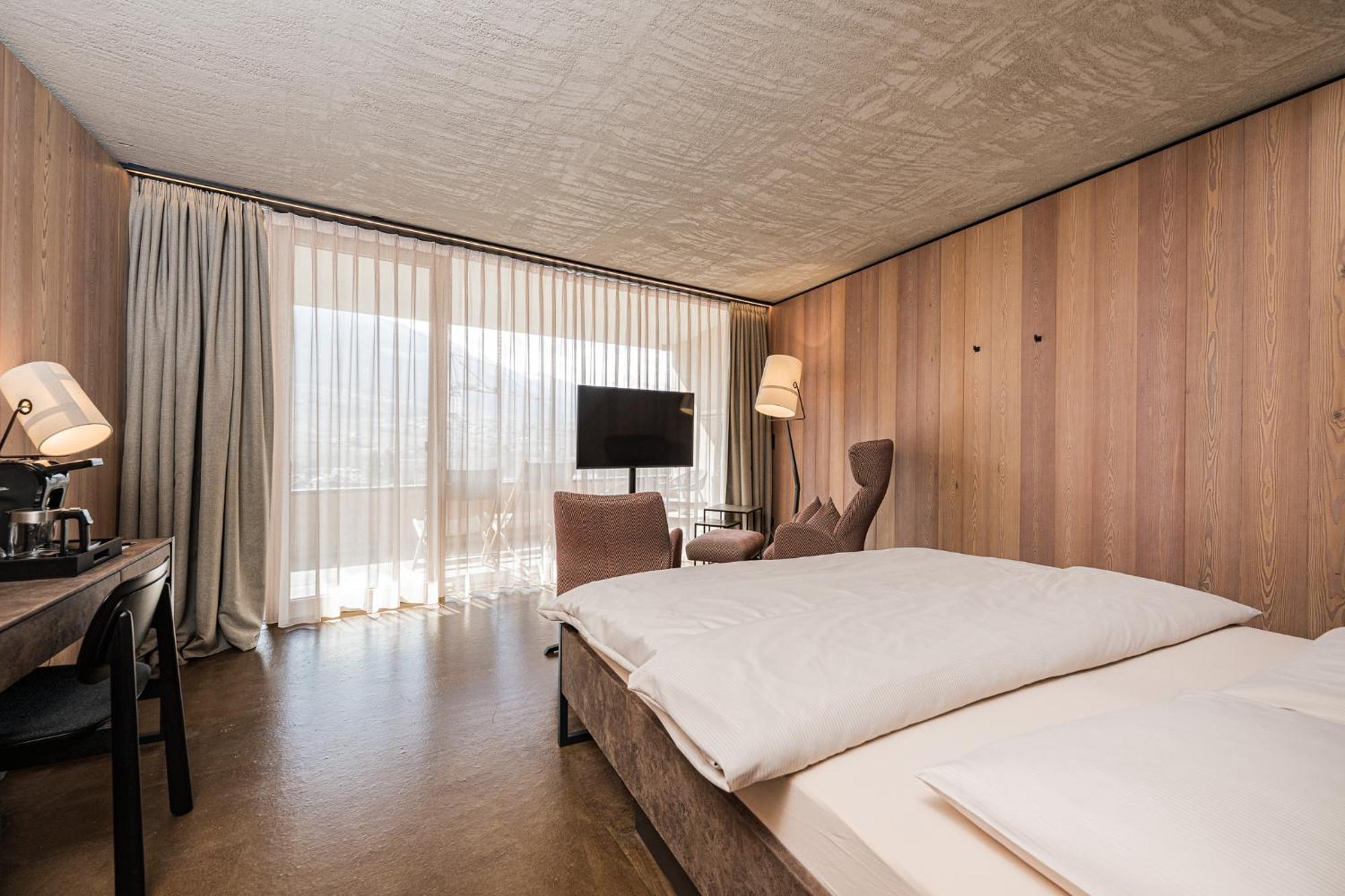Lindenhof Pure Luxury & Spa Dolcevita Resort Naturns Bagian luar foto